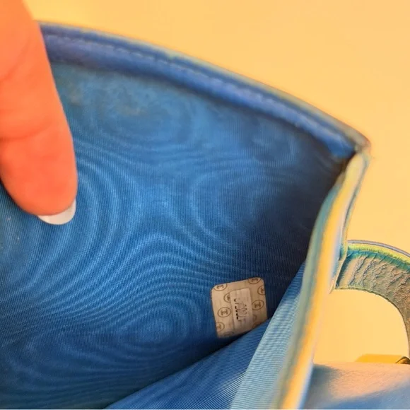 Vintage Chanel Bi-Fold Caviar Leather CC Wallet 1996-1997 Blue 💙 - Picture 13 of 13